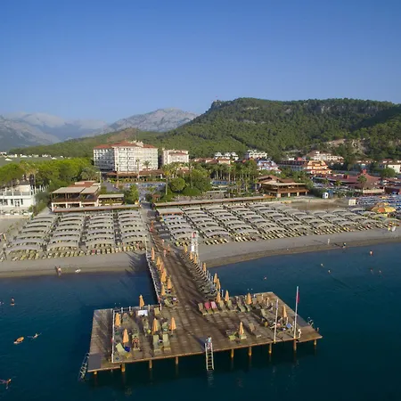 Akka Alinda Kemer