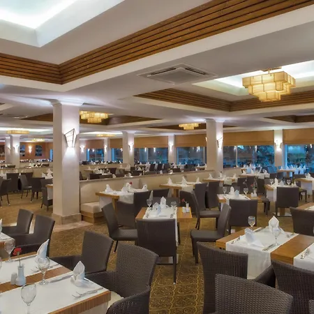 Akka Alinda Resort 5*
